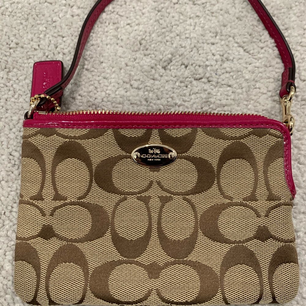 Coach Classic Wristlet — brand new!